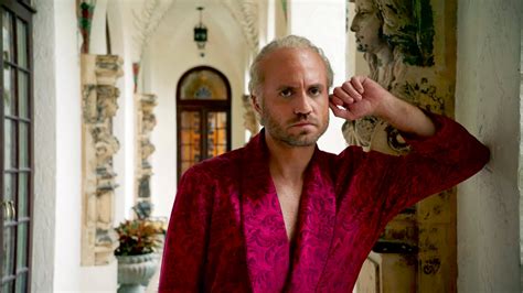 gianni versace omosessualità|‘The Assassination of Gianni Versace’ Is Subversively Brilliant.